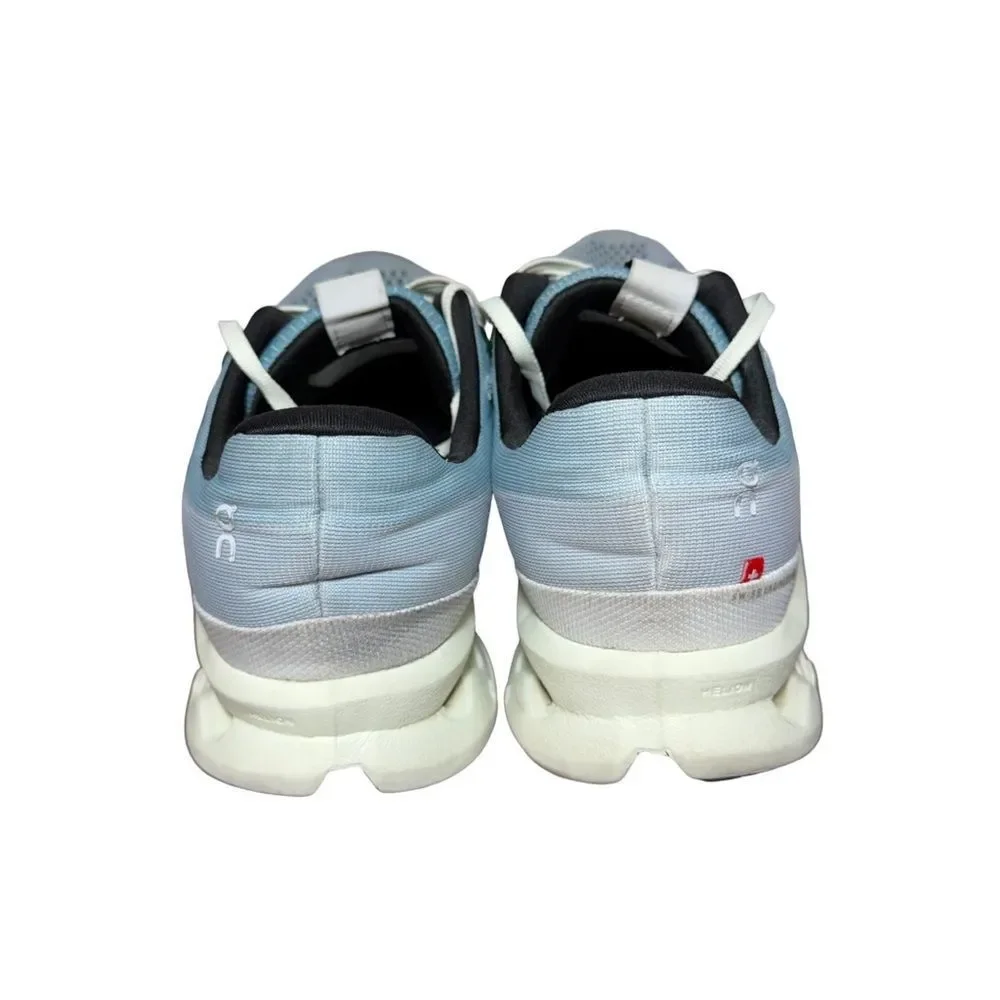 On Running Cloudstratus Shoes in Light Blue and White size 10 men’s